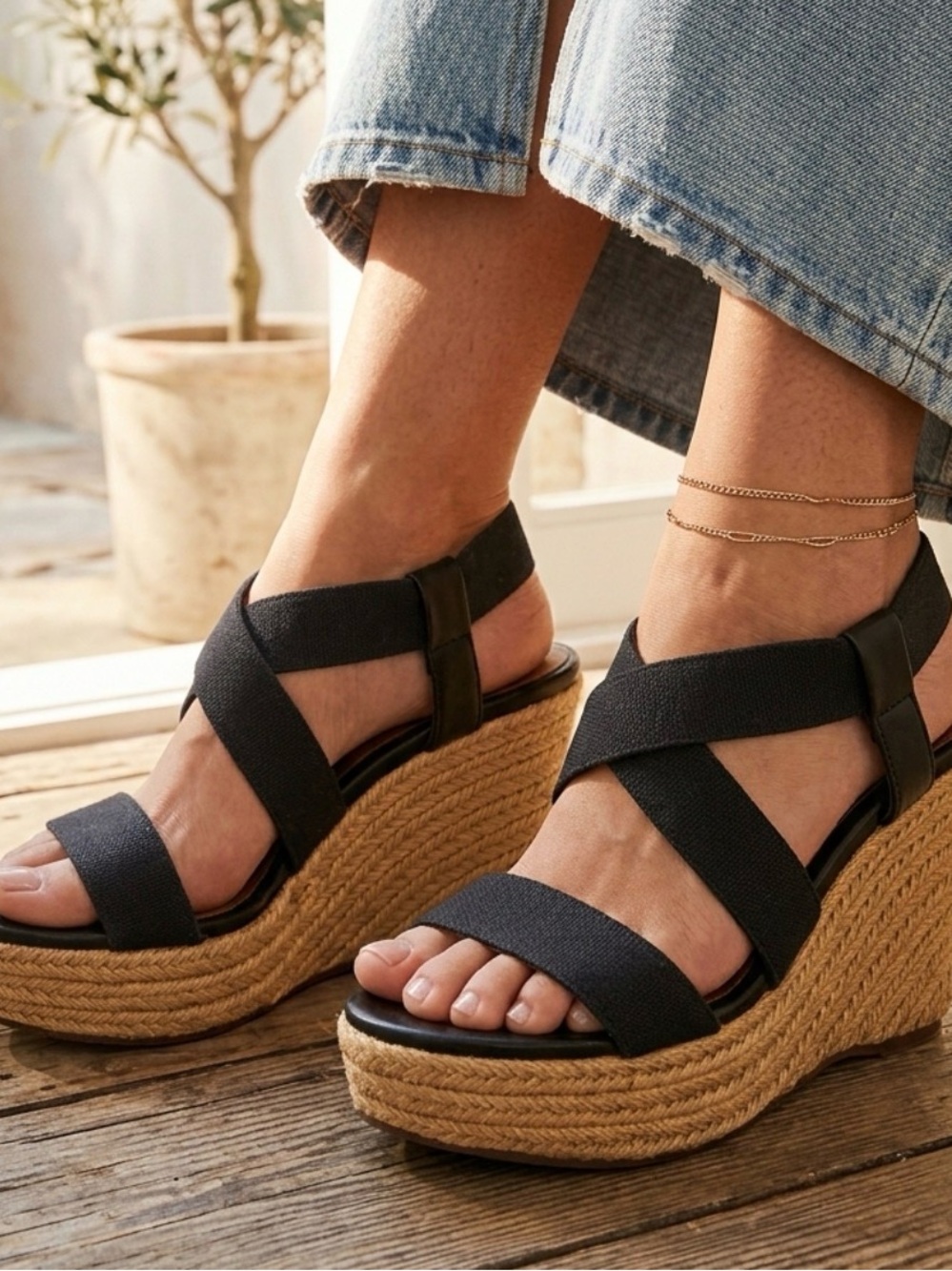 Sofft-Perla Black Leather & Elastic Knit Strappy 4” Wedges Comfy Sz 6.5 EUC